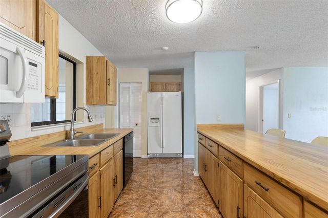 1 WILSON PLACE, Palm Coast, FL 32164