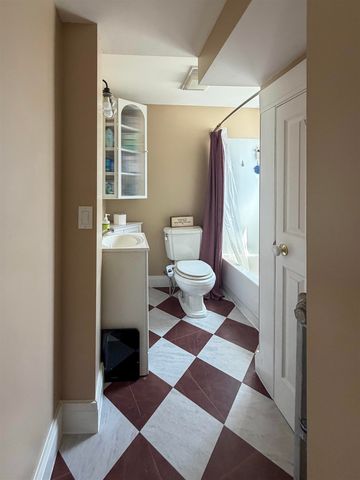 256 Lowell Street, Manchester, NH 03104