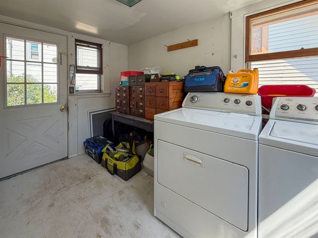 256 Lowell Street, Manchester, NH 03104