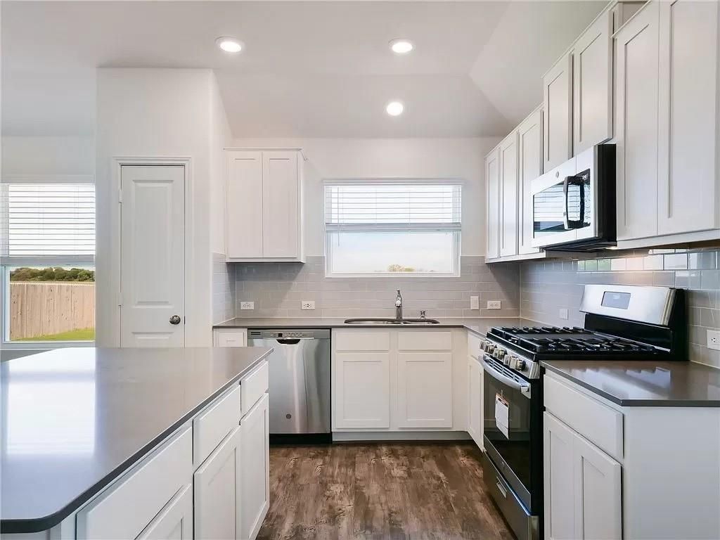 112 Concho Brook BND, Georgetown, TX 78626