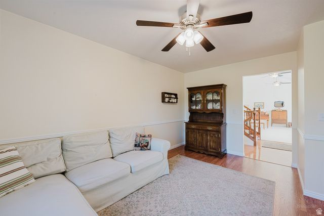 2289 E SUNSET DR, Layton, UT 84040