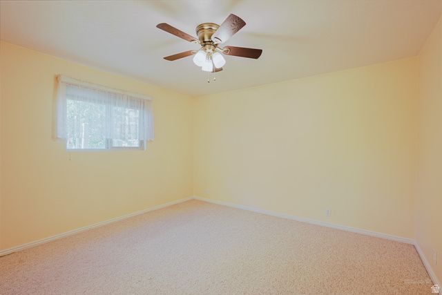 2289 E SUNSET DR, Layton, UT 84040