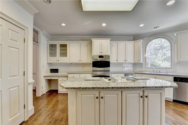 3021 Shinnecock Hills Drive, Johns Creek, GA 30097