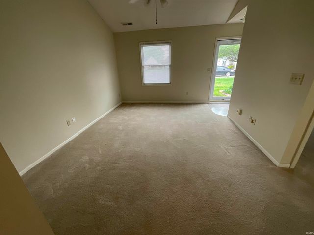 614 Plainfield Drive, Fort Wayne, IN 46825