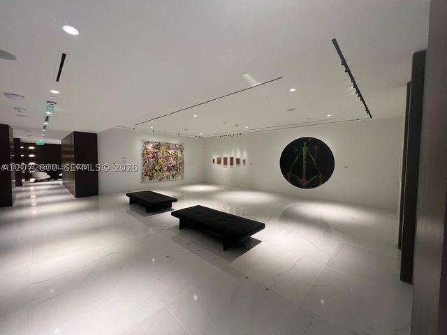 300 Biscayne Boulevard Way 1805W, Miami, FL 33131