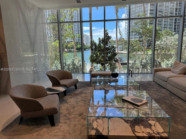 300 Biscayne Boulevard Way 1805W, Miami, FL 33131