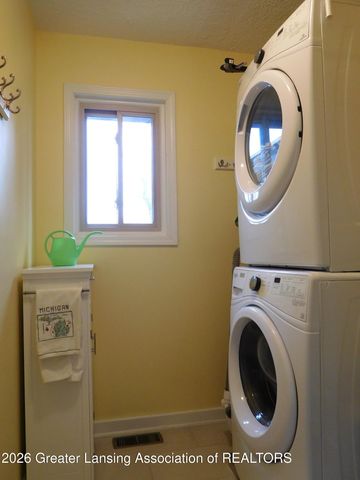 2621 Rolfe Road, Mason, MI 48854