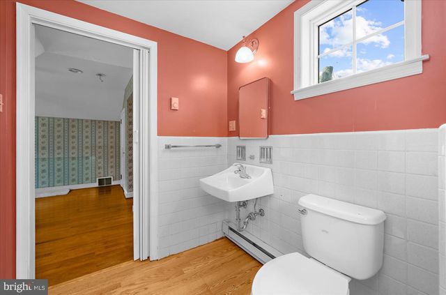 2709 HOLLYWOOD CT, Reading, PA 19606