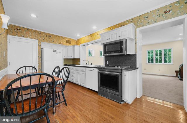 2709 HOLLYWOOD CT, Reading, PA 19606