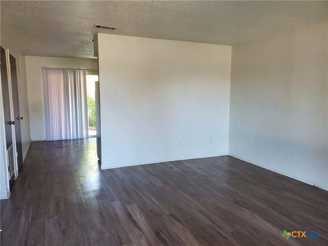 209 Oak Trl A, Harker Heights, TX 76548