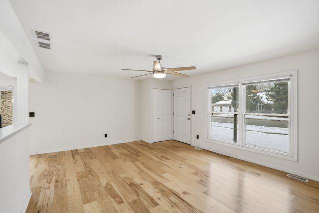 19502 116TH Avenue C, Mokena, IL 60448