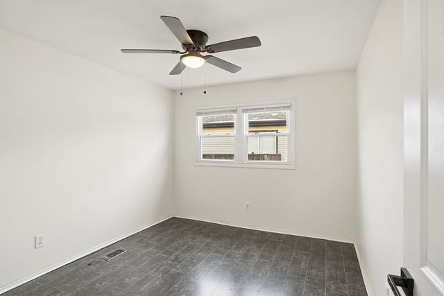 19502 116TH Avenue C, Mokena, IL 60448