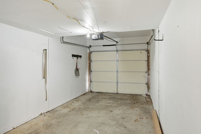 19502 116TH Avenue C, Mokena, IL 60448