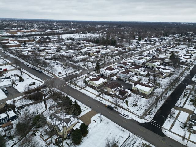 19502 116TH Avenue C, Mokena, IL 60448