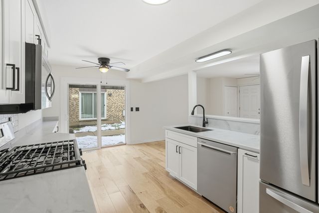 19502 116TH Avenue C, Mokena, IL 60448