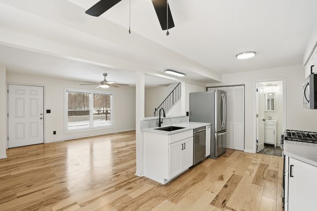 19502 116TH Avenue C, Mokena, IL 60448