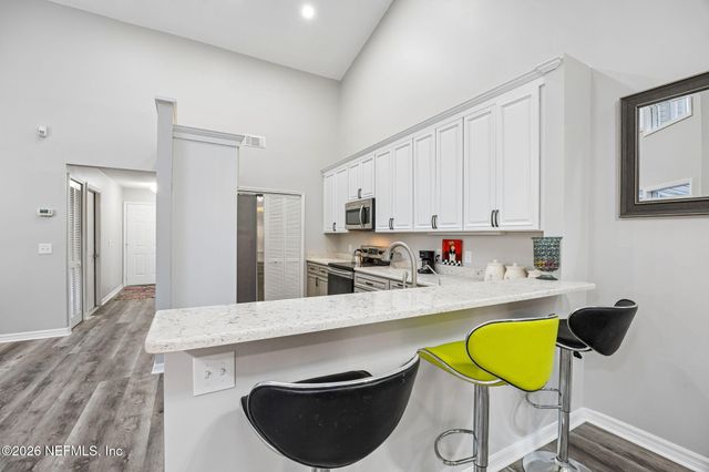 12036 ARBOR LAKE Drive, Jacksonville, FL 32225