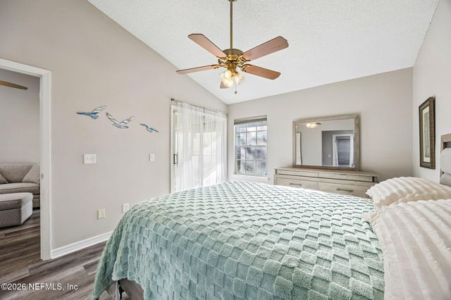 12036 ARBOR LAKE Drive, Jacksonville, FL 32225