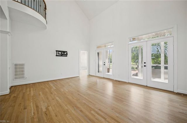 2909 Ryan CT, Virginia Beach, VA 23456