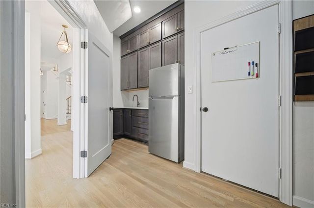 2909 Ryan CT, Virginia Beach, VA 23456