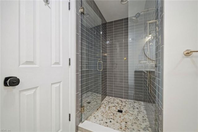 2909 Ryan CT, Virginia Beach, VA 23456