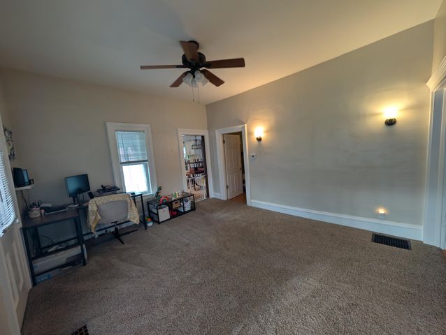 301 W Washington Street, Greenville, MI 48838