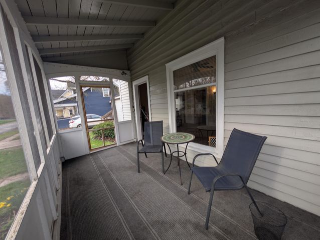 301 W Washington Street, Greenville, MI 48838