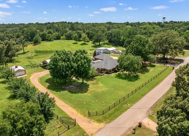 10898 Ardis St, Whitehouse, TX 75791