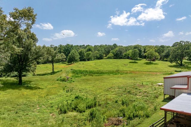 10898 Ardis St, Whitehouse, TX 75791