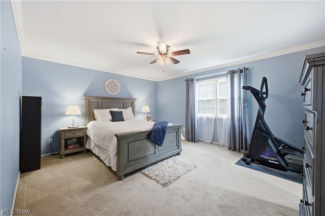 3218 Hummingbird Hill Drive, Poland, OH 44514