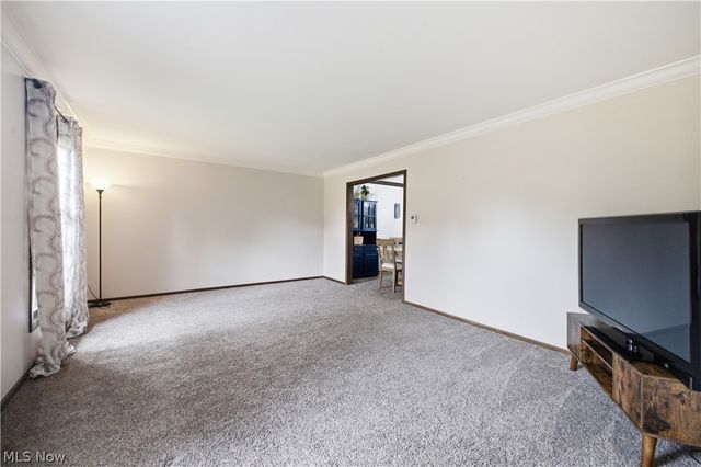 3218 Hummingbird Hill Drive, Poland, OH 44514
