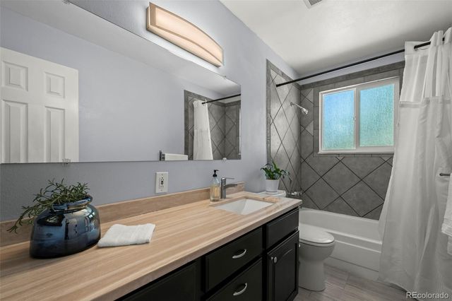 11860 Lavinia Lane, Northglenn, CO 80233