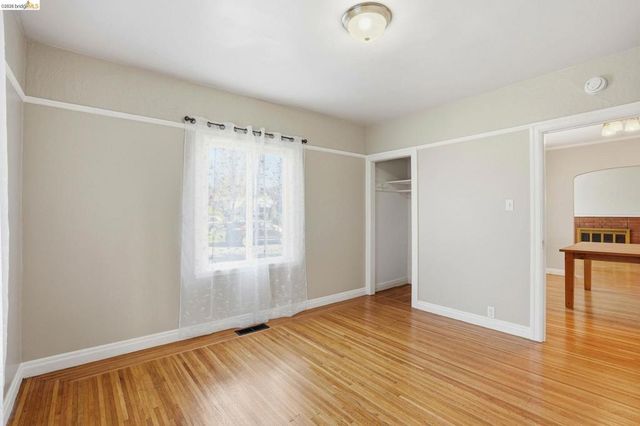 840 Key Route blvd, Albany, CA 94706