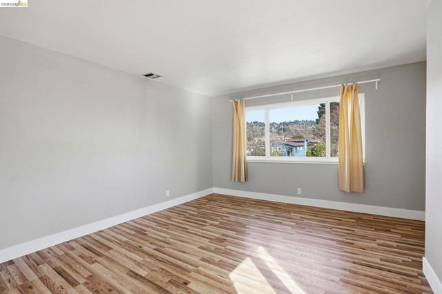 840 Key Route blvd, Albany, CA 94706