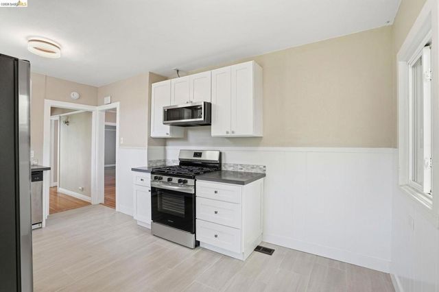 840 Key Route blvd, Albany, CA 94706