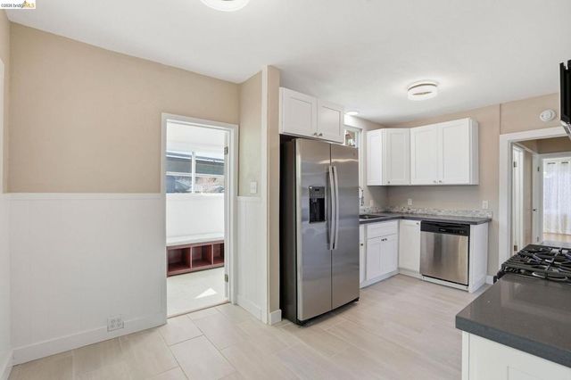 840 Key Route blvd, Albany, CA 94706