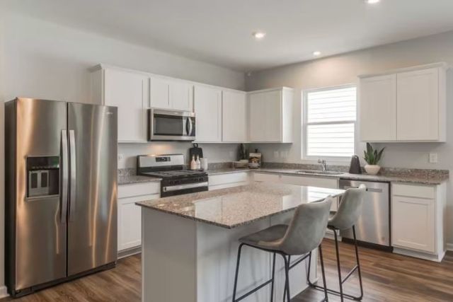 3638 Haplander Court, Columbia, TN 38401
