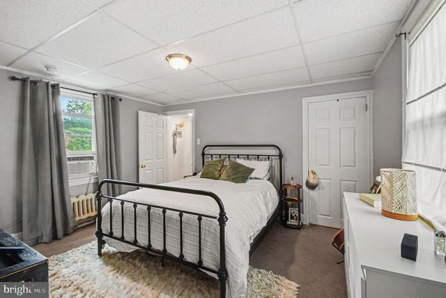 7768 MONTGOMERY AVE, Elkins Park, PA 19027