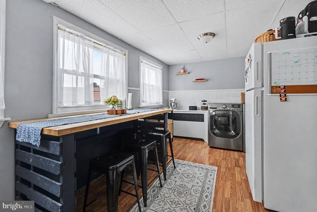 7768 MONTGOMERY AVE, Elkins Park, PA 19027