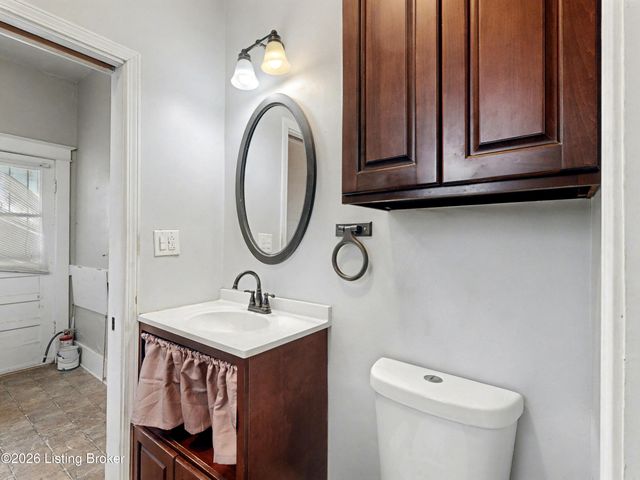 721 Shelby Pkwy, Louisville, KY 40203