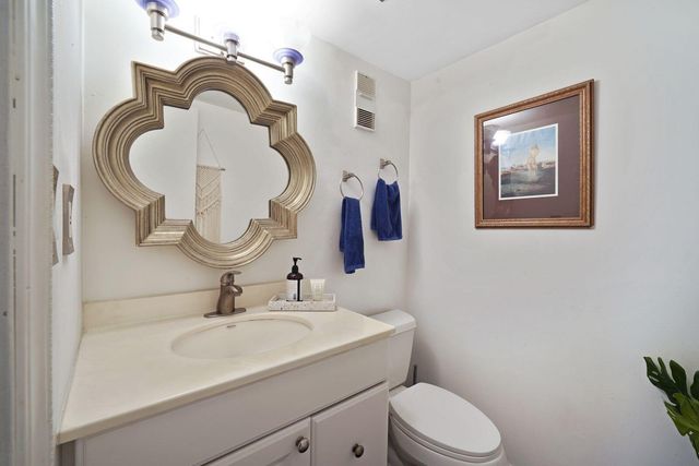 8910 SW 20th Place A-23, Davie, FL 33324