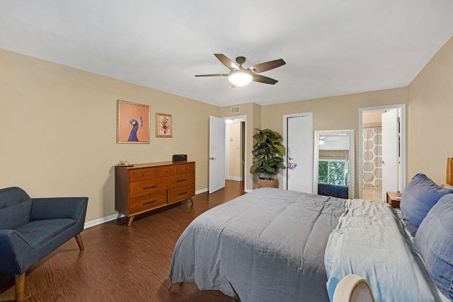 8910 SW 20th Place A-23, Davie, FL 33324