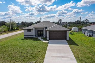 2801 69th ST W, Lehigh Acres, FL 33971