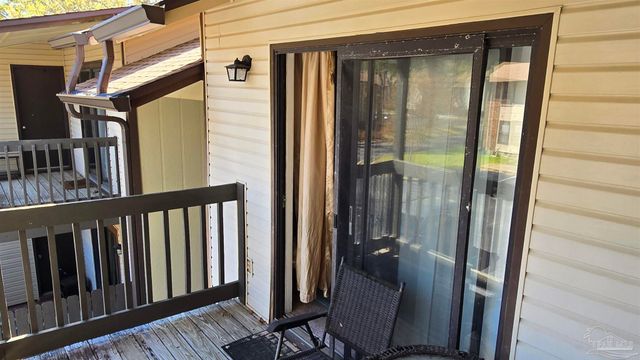 2201 Scenic Hwy E8, Pensacola, FL 32503