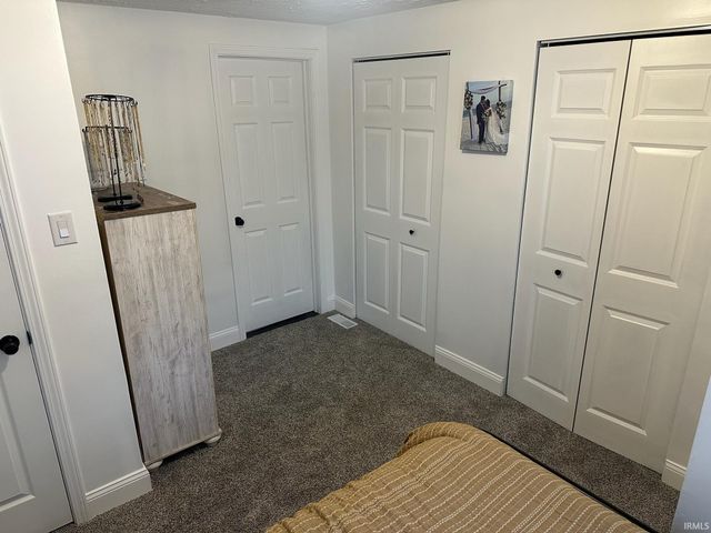 1719 P Street, Bedford, IN 47421