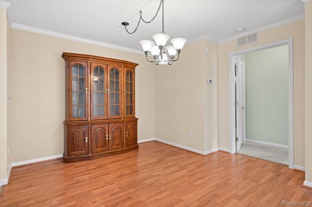 4130 S Hampton Ridge Boulevard 63, Genoa Township, MI 48843