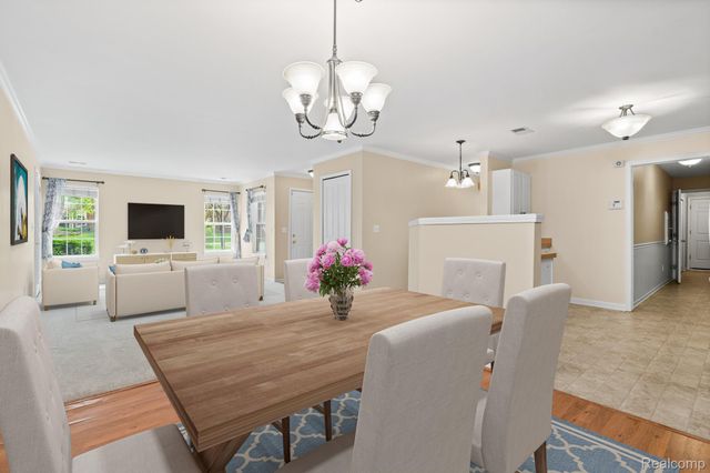 4130 S Hampton Ridge Boulevard 63, Genoa Township, MI 48843