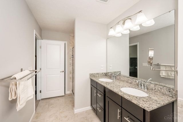 3333 Crescent Falls Way, Deerfield Twp., OH 45039