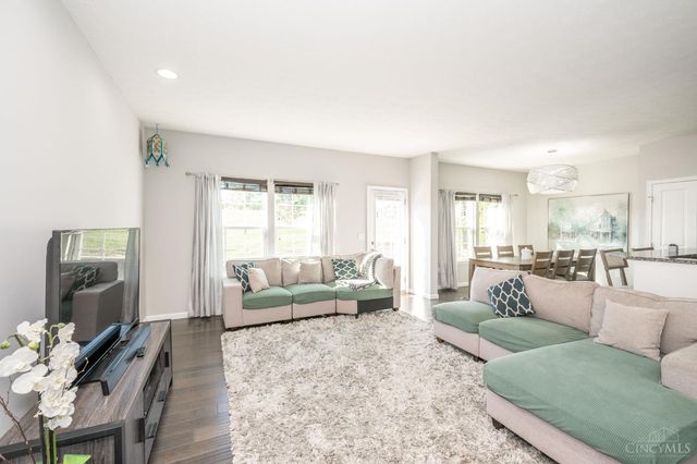 3333 Crescent Falls Way, Deerfield Twp., OH 45039