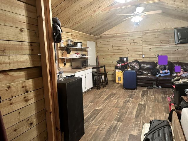 285 Private Road 3420, Jewett, TX 75846